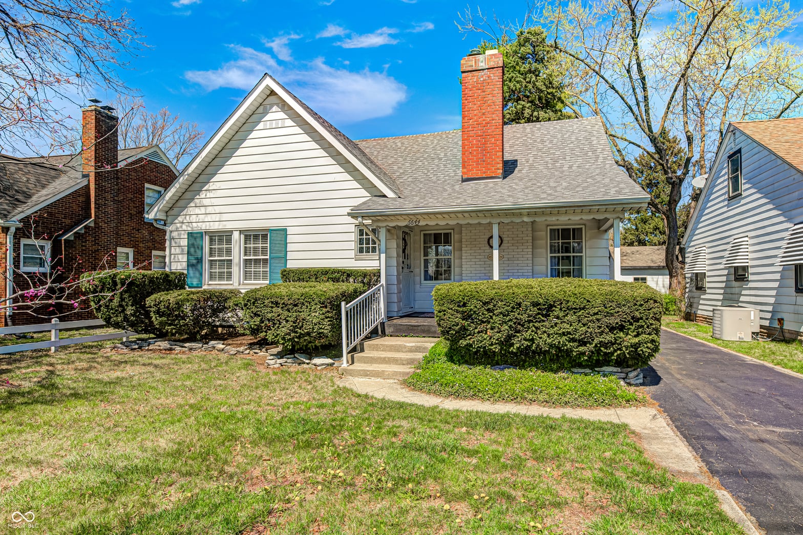 Front exterior at 6644 E Washington Street, Indianapolis, IN