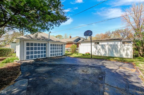 Garage at 6644 E Washington Street, Indianapolis, IN