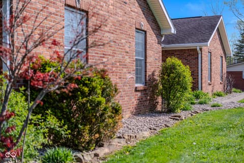 Photo of 6370 W State Road 46, Columbus, IN