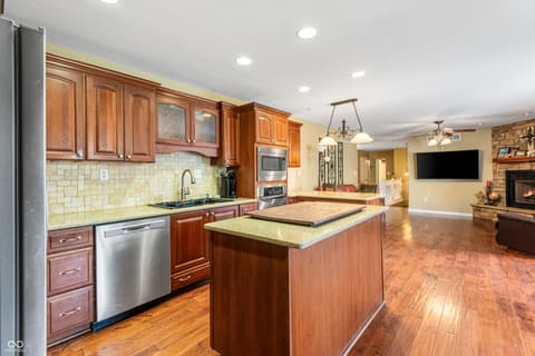 Photo of 6370 W State Road 46, Columbus, IN