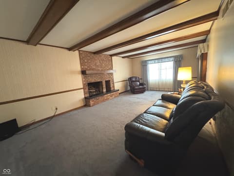 Family room at 353 E Rivercrest Drive, Rushville, IN