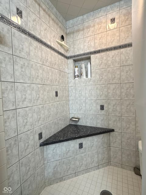 Primary bathroom at 353 E Rivercrest Drive, Rushville, IN