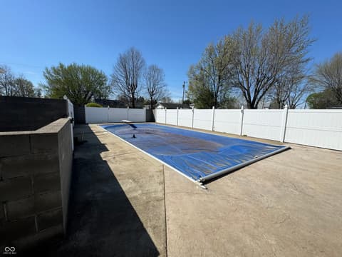 Pool at 353 E Rivercrest Drive, Rushville, IN