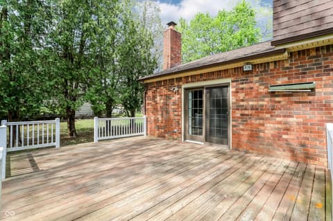 Photo of 35 Village Court, Zionsville, IN