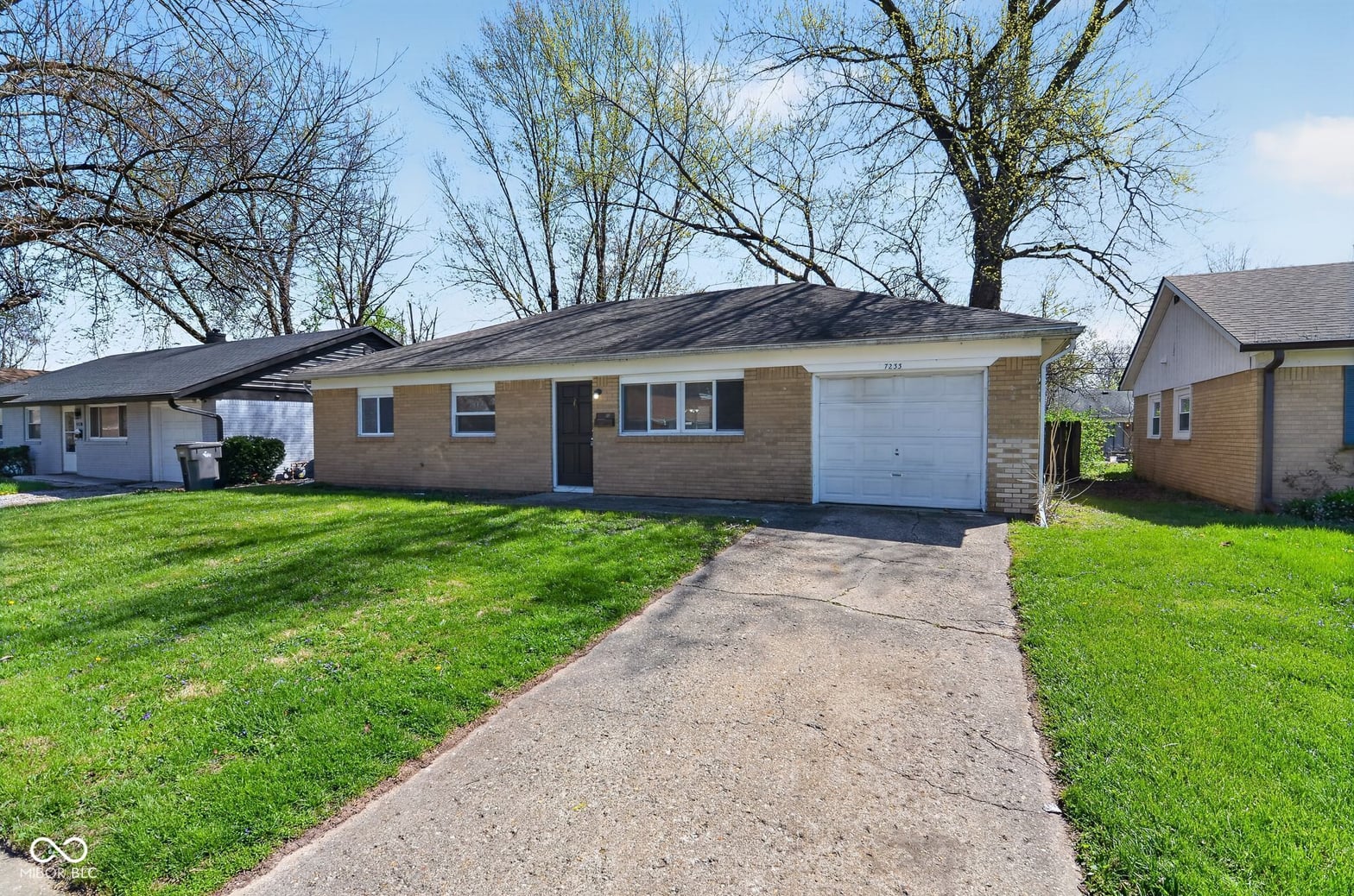 Photo of 7233 E 34th Place, Indianapolis, IN
