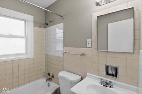 Photo of 7233 E 34th Place, Indianapolis, IN