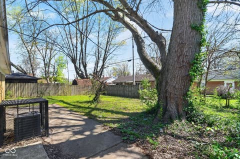Photo of 7233 E 34th Place, Indianapolis, IN