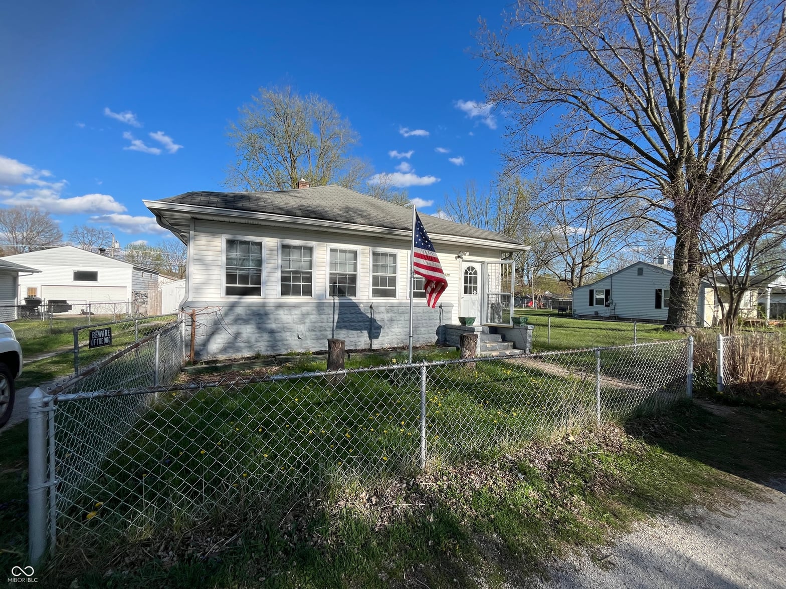 Photo of 839 S Taft Avenue, Indianapolis, IN
