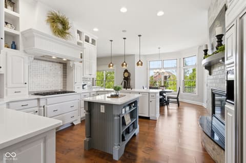 Photo of 520 Southwind, Brownsburg, IN