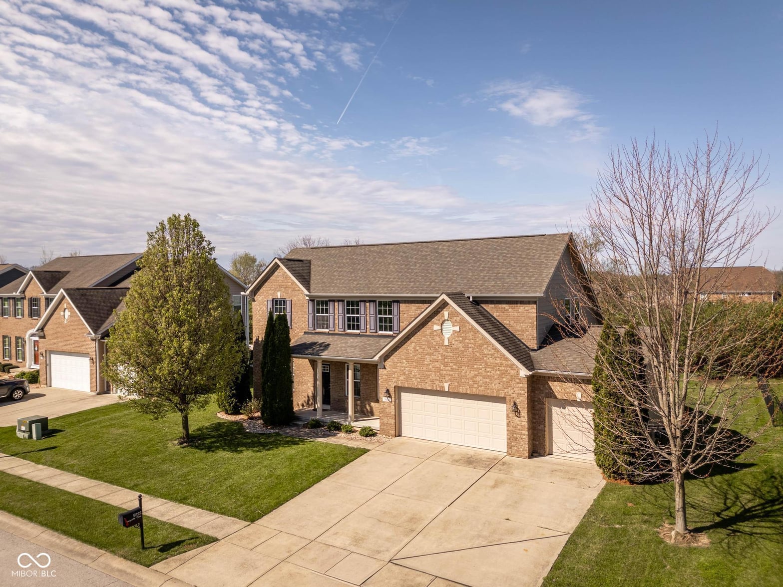Front exterior at 5828 Sunnyvalle Drive, Bargersville, IN