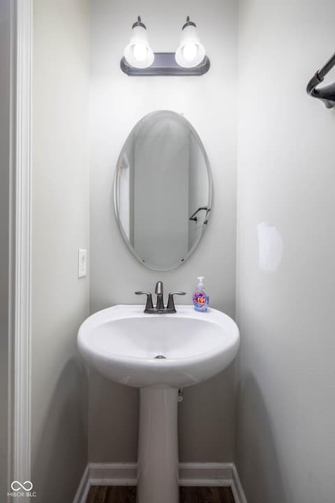 Bathroom at 5828 Sunnyvalle Drive, Bargersville, IN