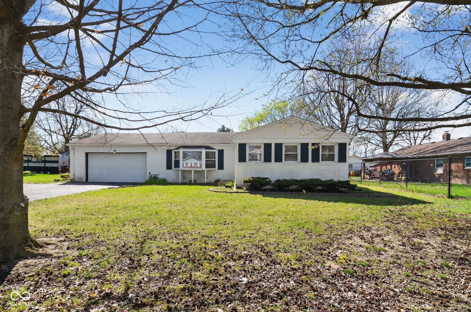 Photo of 802 Chapel Hill Road, Indianapolis, IN