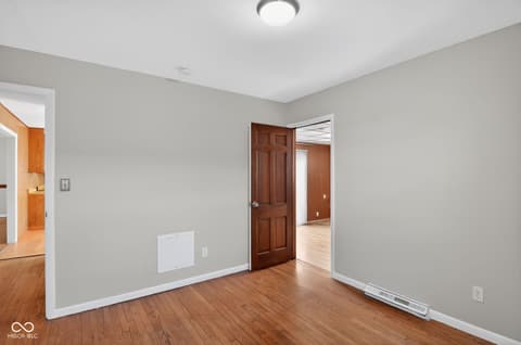 Photo of 802 Chapel Hill Road, Indianapolis, IN