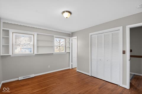 Photo of 802 Chapel Hill Road, Indianapolis, IN