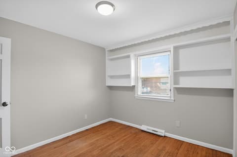 Photo of 802 Chapel Hill Road, Indianapolis, IN