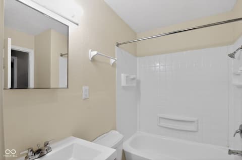 Photo of 8619 Montery Road, Indianapolis, IN