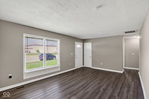Photo of 8619 Montery Road, Indianapolis, IN
