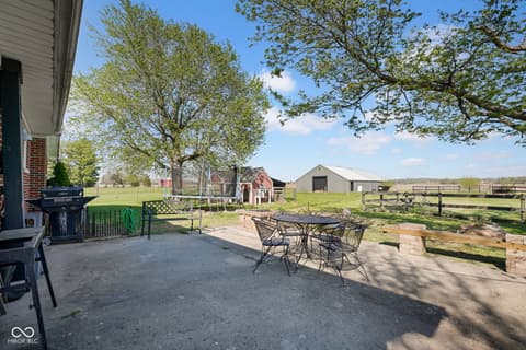 Photo of 1365 N County Road 700 E, Seymour, IN