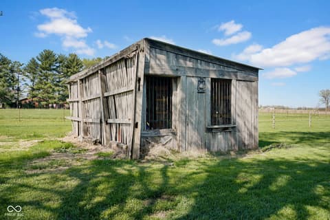 Photo of 1365 N County Road 700 E, Seymour, IN