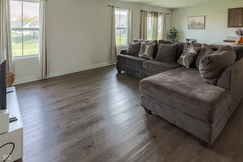 Living room at 1230 Maumee Court, Greenfield, IN