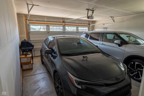 Garage at 1230 Maumee Court, Greenfield, IN
