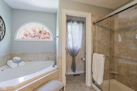 Photo of 762 Arrowwood Drive, Carmel, IN