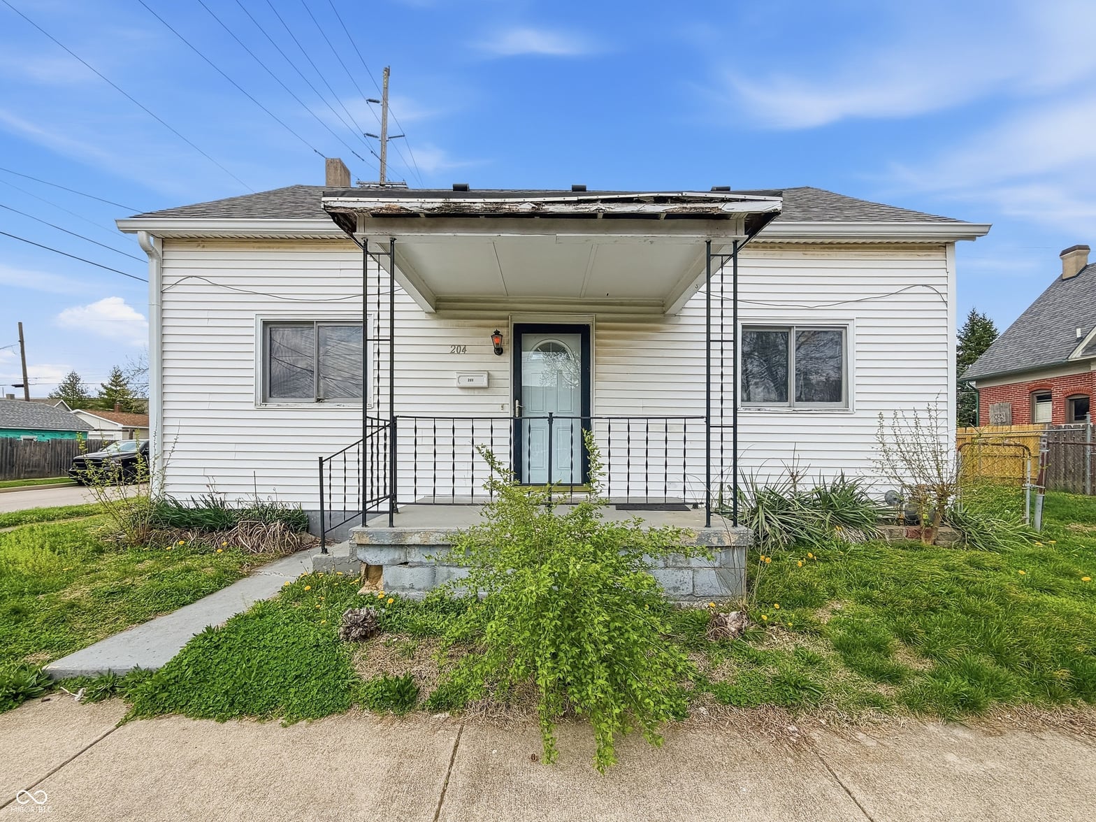 Front exterior at 204 E Pennsylvania Street, Shelbyville, IN