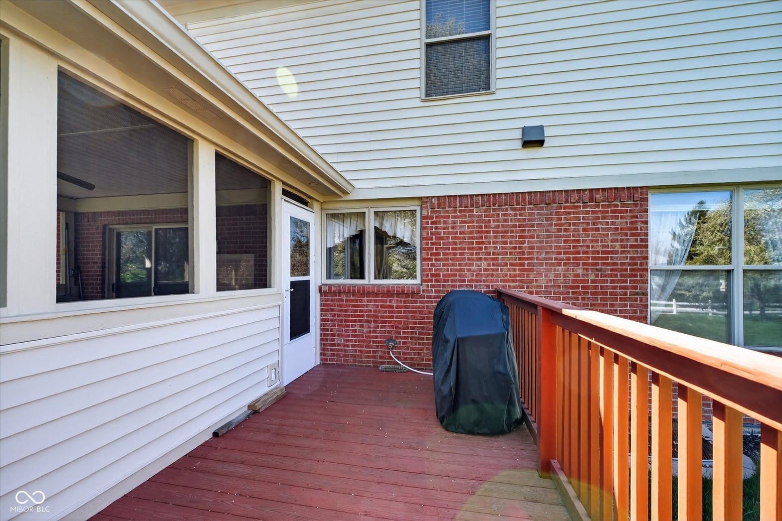 Photo 43