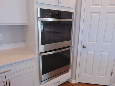 Photo of 2248 Somerset Drive, Franklin, IN