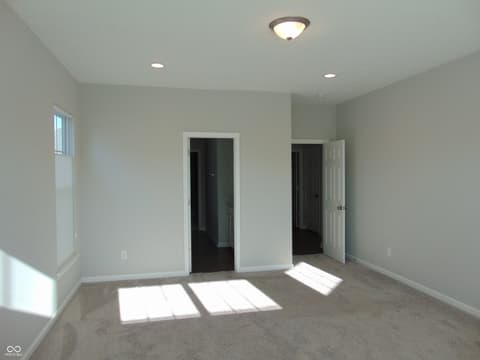 Photo of 2248 Somerset Drive, Franklin, IN