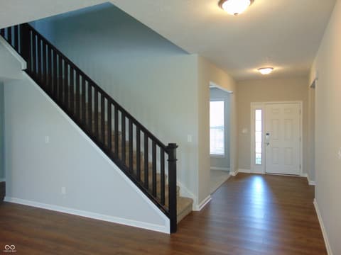 Photo of 2248 Somerset Drive, Franklin, IN