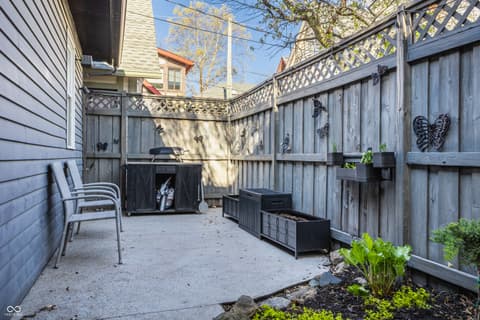 Photo of 850 N College Avenue, Indianapolis, IN