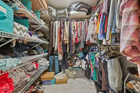 Walk In Closets — 7032 S Burch Road, Bloomington, IN