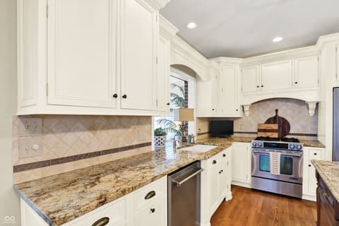 Kitchen at 5771 Osprey Way, Carmel, IN