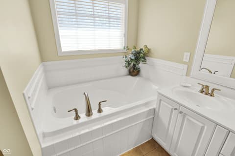 Bathroom at 5771 Osprey Way, Carmel, IN