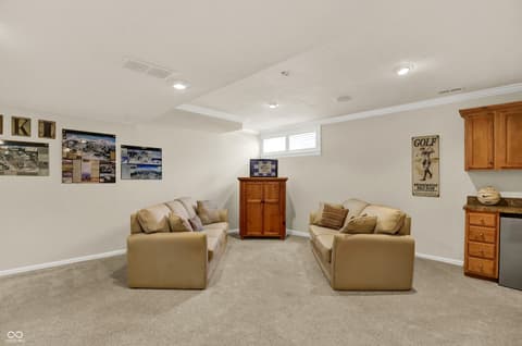 Living room at 5771 Osprey Way, Carmel, IN