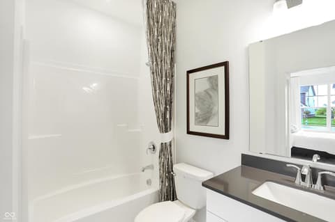 Photo of 466 Breakwater Drive, Plainfield, IN