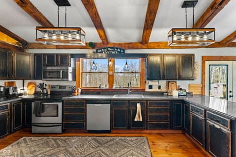 Photo of 12980 W Lake Road, Seymour, IN