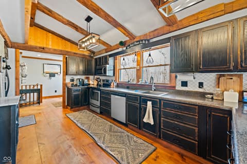 Photo of 12980 W Lake Road, Seymour, IN