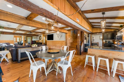 Photo of 12980 W Lake Road, Seymour, IN