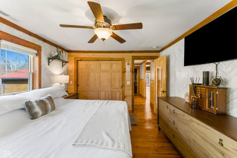 Photo of 12980 W Lake Road, Seymour, IN