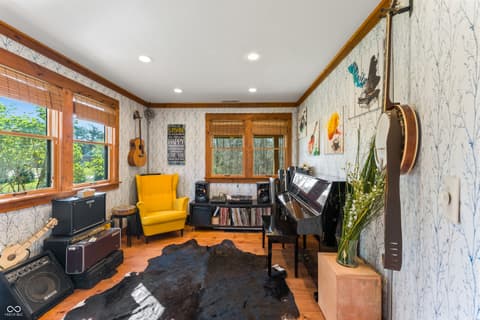 Photo of 12980 W Lake Road, Seymour, IN