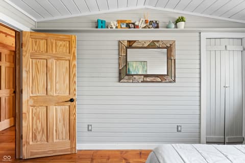 Photo of 12980 W Lake Road, Seymour, IN