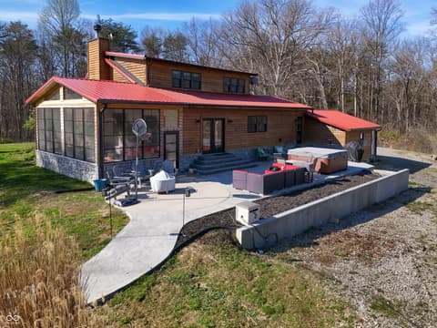 Photo of 12980 W Lake Road, Seymour, IN