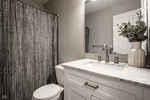 Photo of 6531 Duck Pond Drive, Fishers, IN