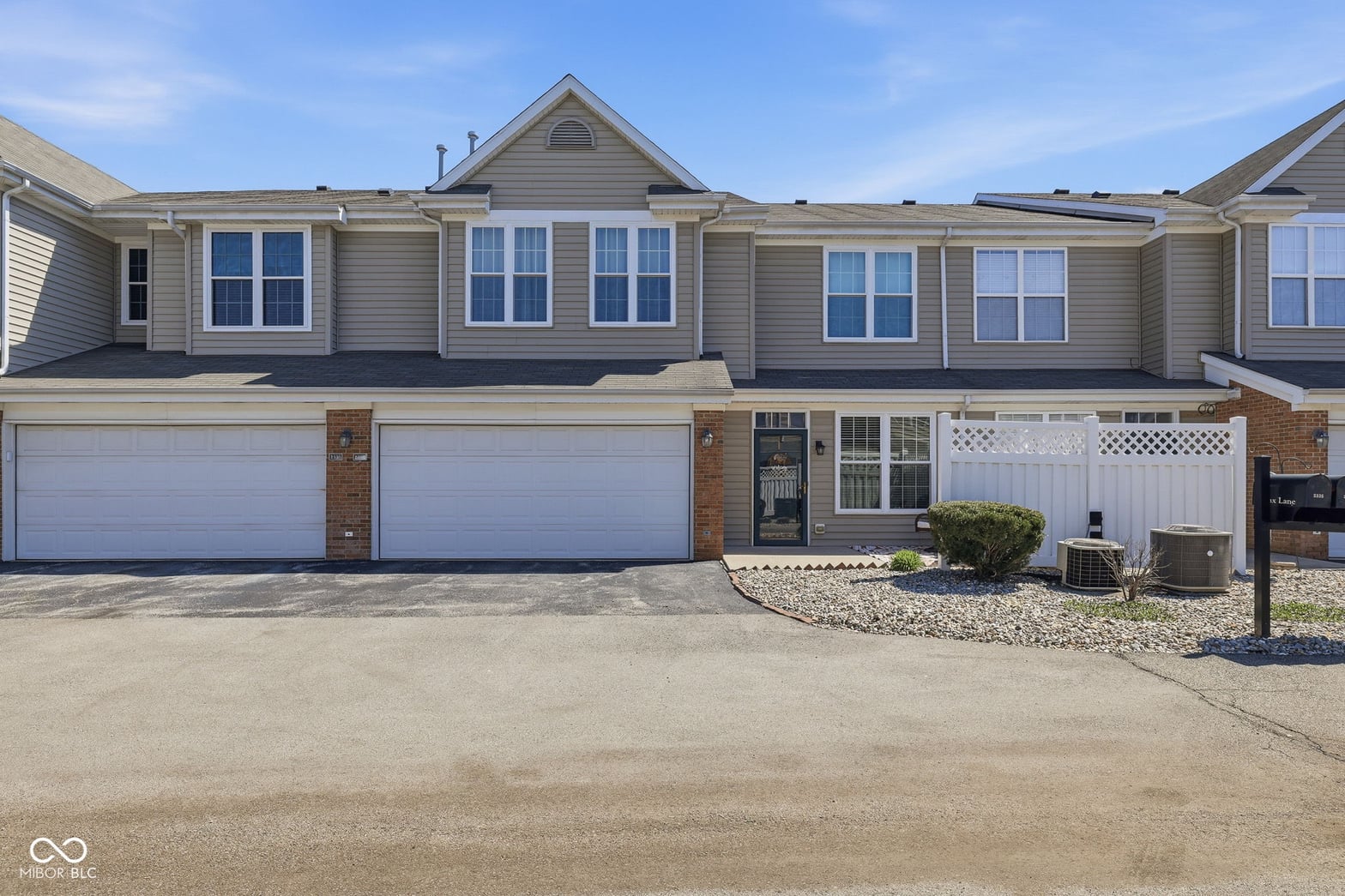 Photo of 2337 Colfax Lane, Indianapolis, IN