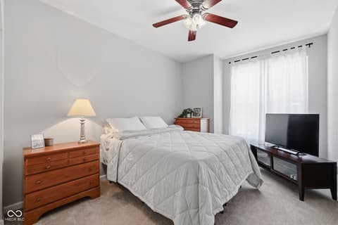 Photo of 2337 Colfax Lane, Indianapolis, IN