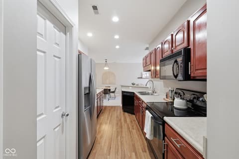Photo of 2337 Colfax Lane, Indianapolis, IN