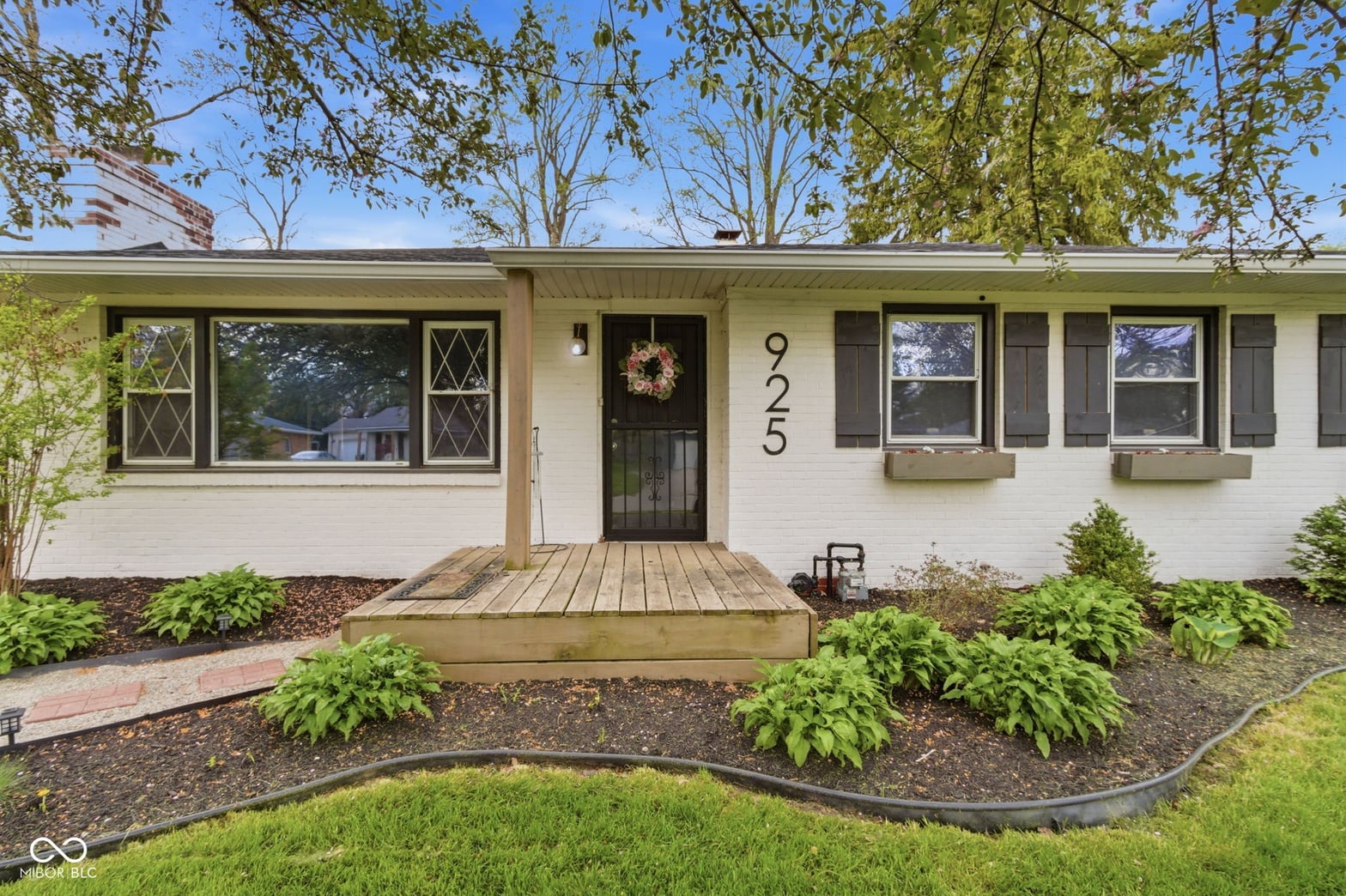 Photo of 925 Shellbark Road, Anderson, IN