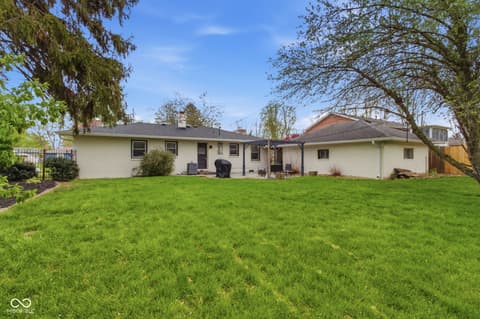 Photo of 925 Shellbark Road, Anderson, IN